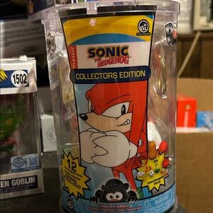 Collectors Edition Action Figure - Red